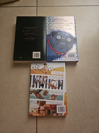 Libros de diferentes géneros.