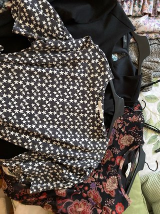 Lote de Ropa Mujer,variada, alguna sin estrenar.