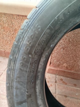 Neumático Dunlop 195/55 R15