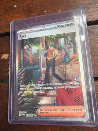 Rika 258/182 Carta Entrenador Pokémon