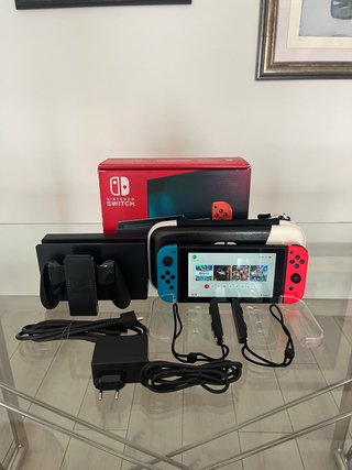 COME NUOVA! Nintendo Switch + Accessori