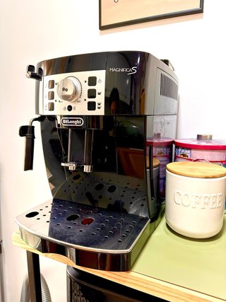 Cafetera DeLonghi Magnifica S