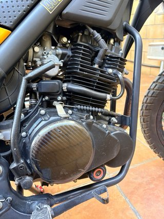 RIEJU TANGO 250 Enduro Negra y Amarilla