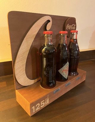 Espositore Coca-Cola 125 Anni Bottiglie