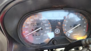 Yamaha XJ 600 Diversion Plata