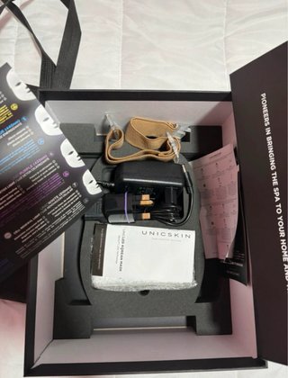 Mascarilla Facial Unicskin LED Coreana