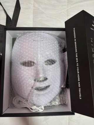 Mascarilla Facial Unicskin LED Coreana