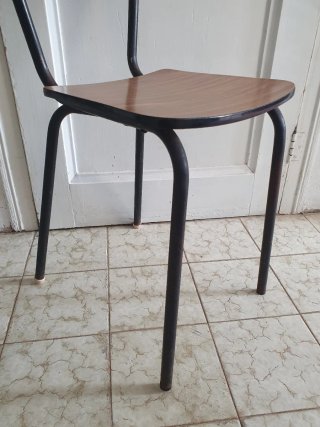 Sedia Retro Vintage in Legno e Metallo