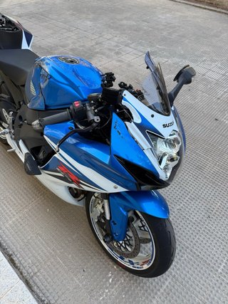 Suzuki GSXR 600 2014