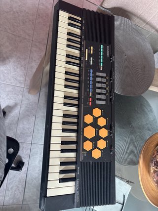 Teclado Casio MT-520
