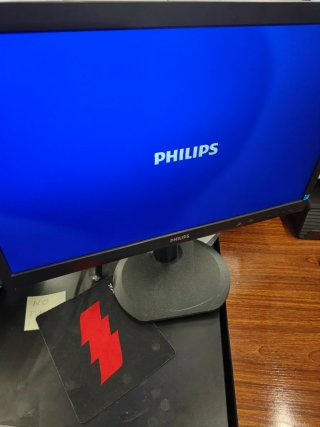 Monitor Philips 24"
