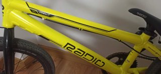 Bicicleta BMX Radio Cobalt Pro Amarilla