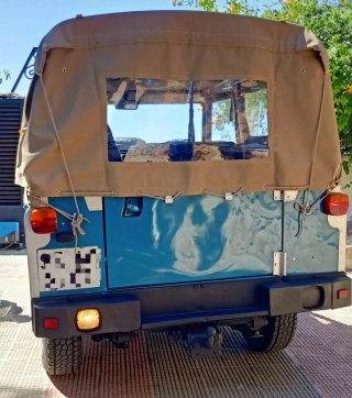 Land Rover Defender 1994