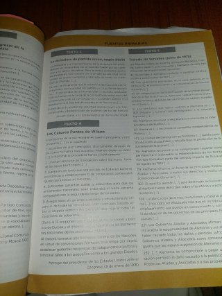 Libro de historia del mundo contemporáneo