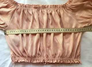 Top H&M XS Mangas Cortas Abullonadas en rosa beige