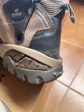 Botas de montaña Quechua talla 37