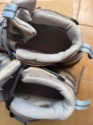 Botas de montaña Quechua talla 37