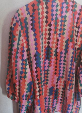 Blusa multicolor talla 5XL sin estrenar