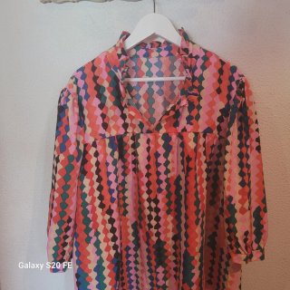 Blusa multicolor talla 5XL sin estrenar
