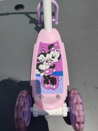 Patinete 3 Ruedas Minnie Mouse