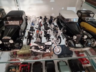 Lote 100 Motos Escala 1:24 Altaya