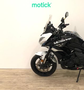 KAWASAKI VERSYS 650 (TOP CASE)(A)