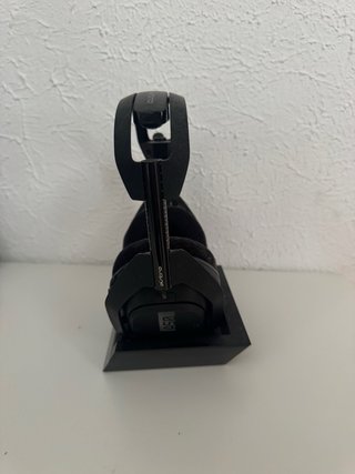 Auriculares Astro A50 con base para recambio