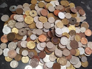 Lote de monedas pequeñas