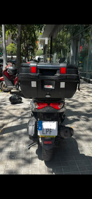 Yamaha NMAX 125 Scooter