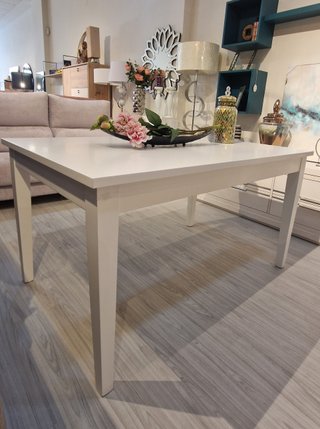 Mesa de comedor madera lacada blanca 140x90