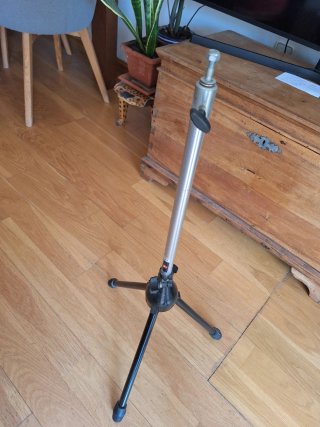 Trípode Manfrotto para cámara