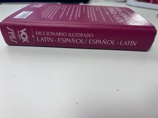 Diccionario ilustrado latín-español/ español-latín