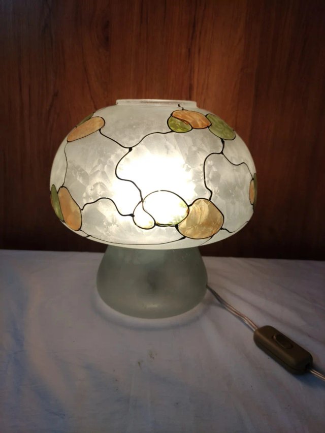 Lámpara de cristal pintada a mano