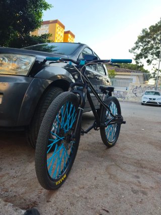 Bicicleta Stunt Azul Lista para Usar