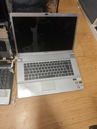 Lote 6 Portátiles Toshiba, Sony, Airis...