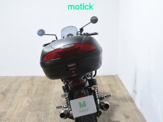 TRIUMPH STREET TWIN (TOP CASE)