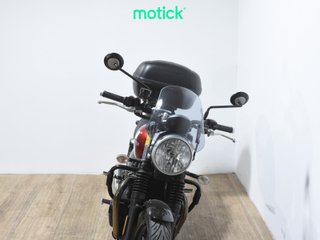 TRIUMPH STREET TWIN (TOP CASE)