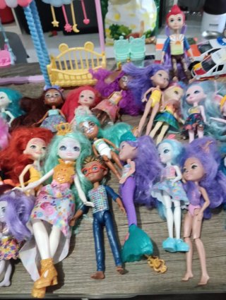 Lote de Muñecas Enchantimals