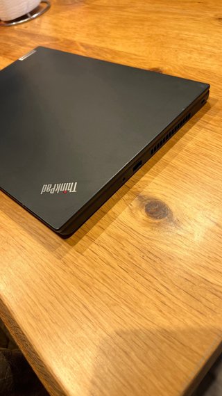 Lenovo ThinkPad L14 Gen1 Portátil