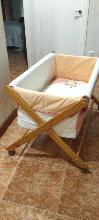 Cuna de bebé plegable