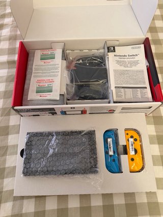 Nintendo Switch Consola + Accesorios
