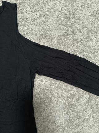 Camiseta básica negra Zara