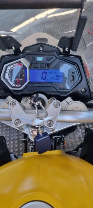 Macbor XR1 125 Adventure Negra/Amarilla