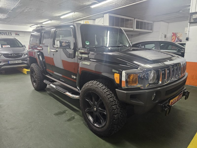 Hummer H3 2005, foto 2