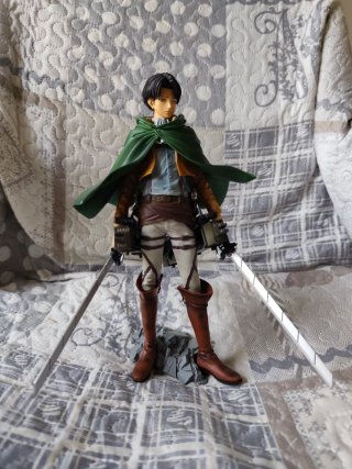 Action Figure Levi Attack On Titan