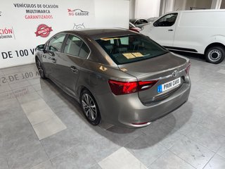 TOYOTA AVENSIS 2.0D 143CV-DISTINTIVO AMBIENTAL C