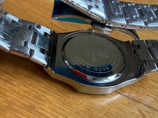 Reloj Poedagar Royal Oak Plata/Blanco