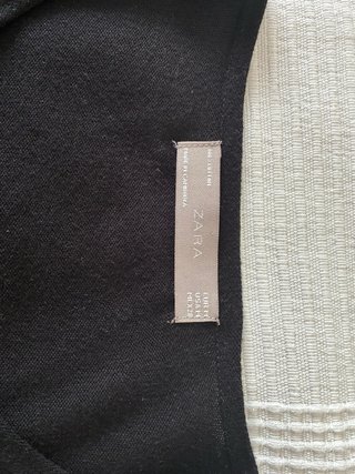 Jersey Zara Negra Botones Perla