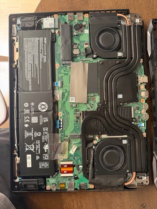 Portátil Gaming Acer Nitro 16