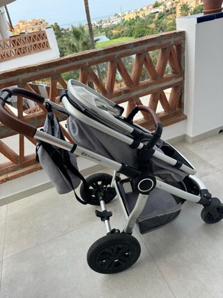 Carrito de bebé gris 3 en 1